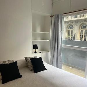 Congreso Boutique Con Balcon Y Bano Privado Externo